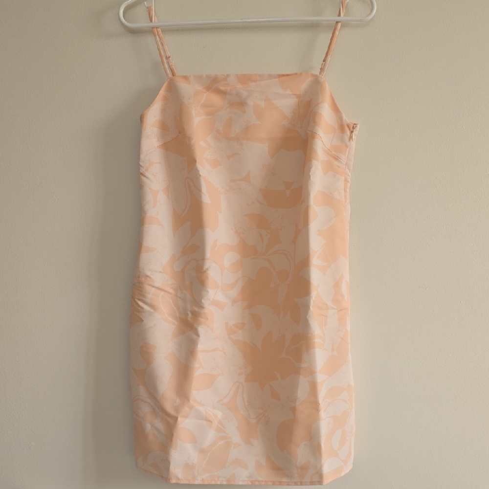 Sunburst Straight Neck Mini Shift Dress